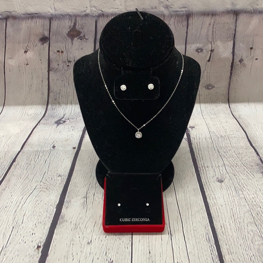 Cubic zirconia necklace with 2 sets of earrings